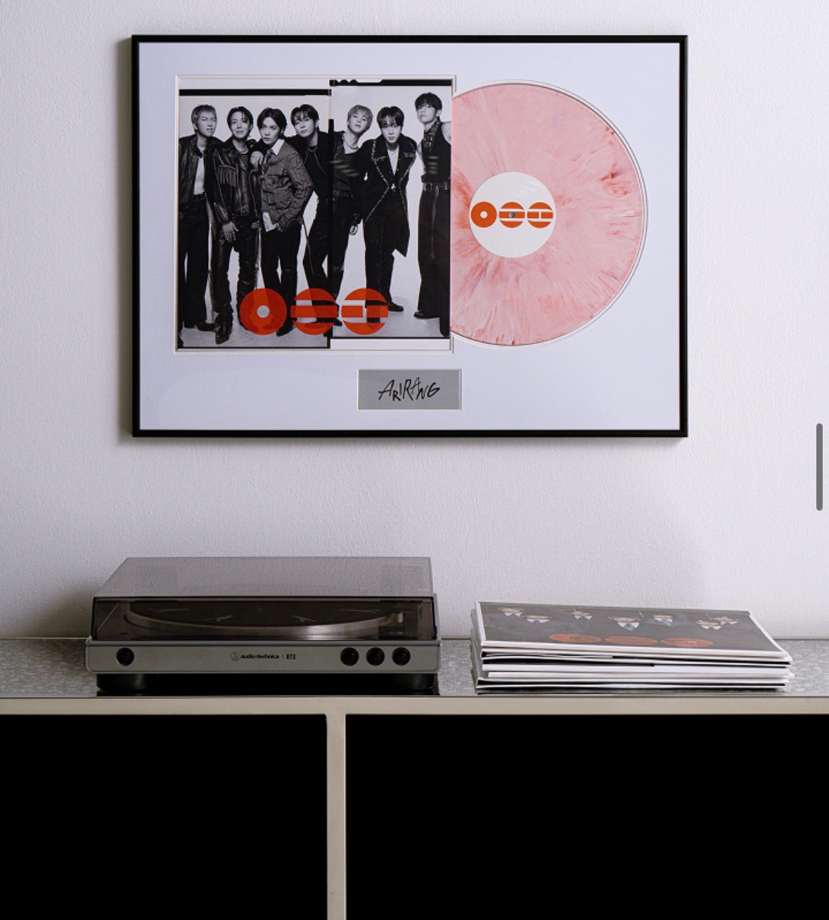 Vinyl Frame
